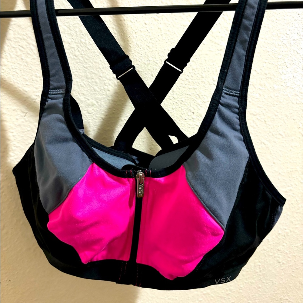 Victoria’s Secret sport Bra